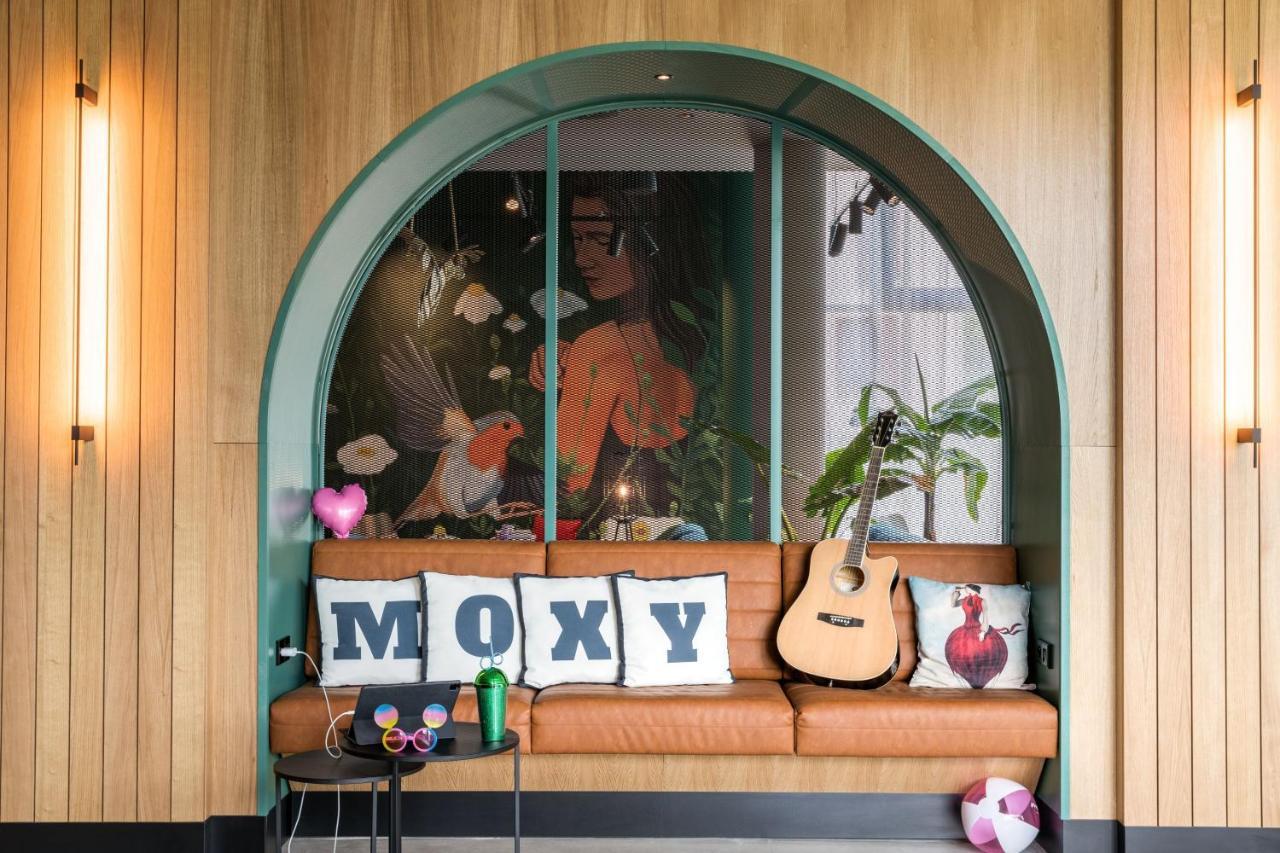 Moxy Paris Val D'Europe Hotel Montévrain Eksteriør billede